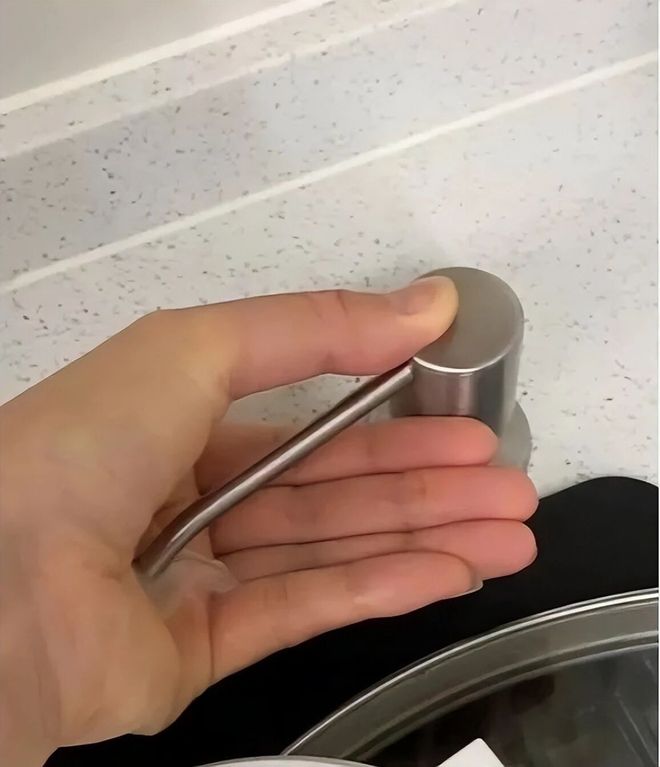 些东西都是“霉菌重灾区”很多人每天都在用爱游戏(ayx)中国网站惊到了！家里这(图4)